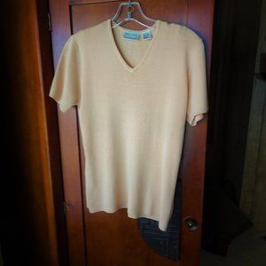 VTG Preview Nordstroms 100% SILK peach Sweater M